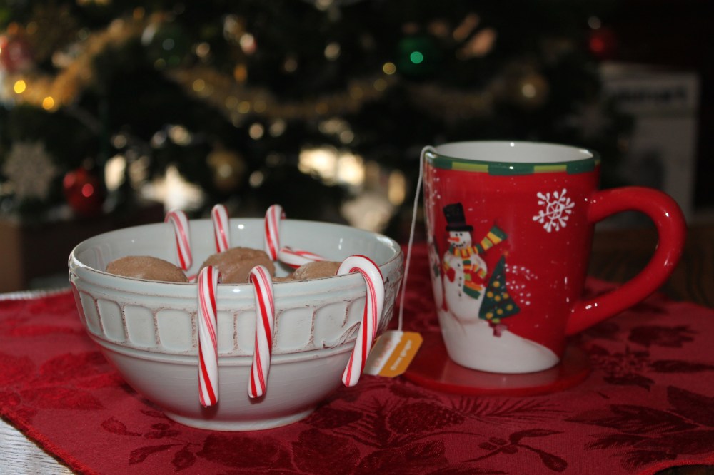 Chocolate Chip Merinque Drops